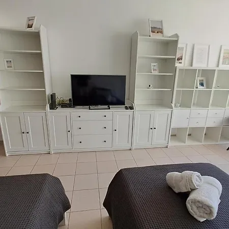 Tarik Studio *